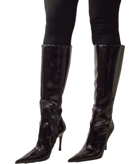 STIVALI IN VERNICE NERA \"CHICCA\"