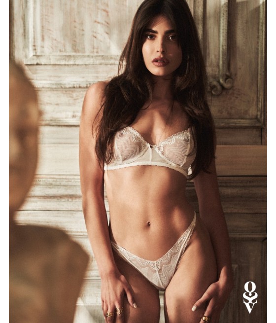 Set Alissium di Obsessive con reggiseno e perizoma morbidi